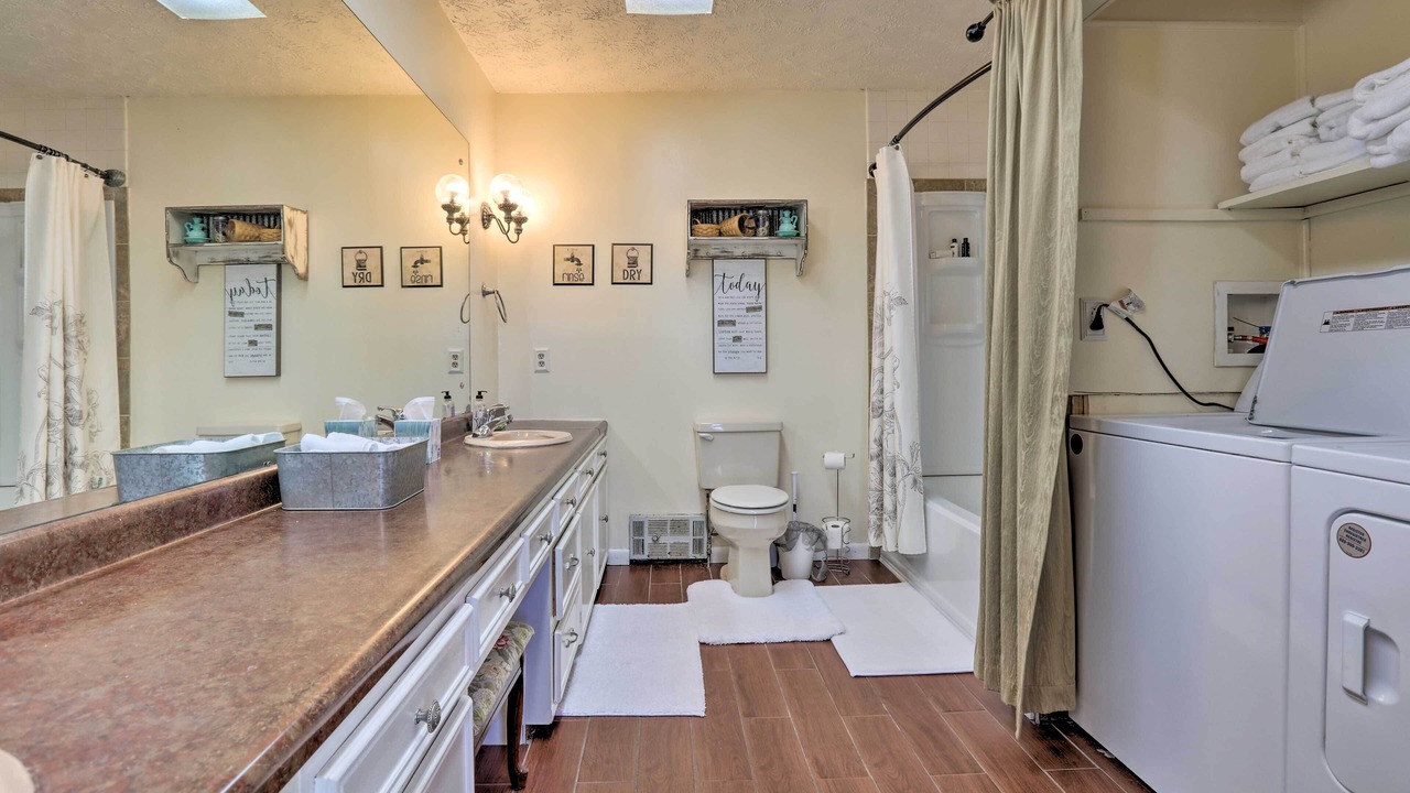 Photo of Bathroom in East Bernstadt