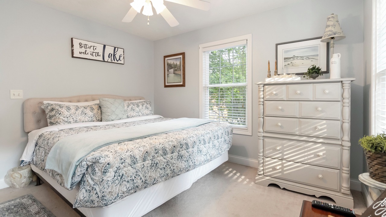 Photo of Bedroom in Sloans Valley