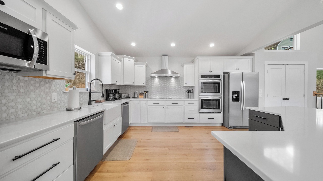 Photo of Kitchen in La Follette