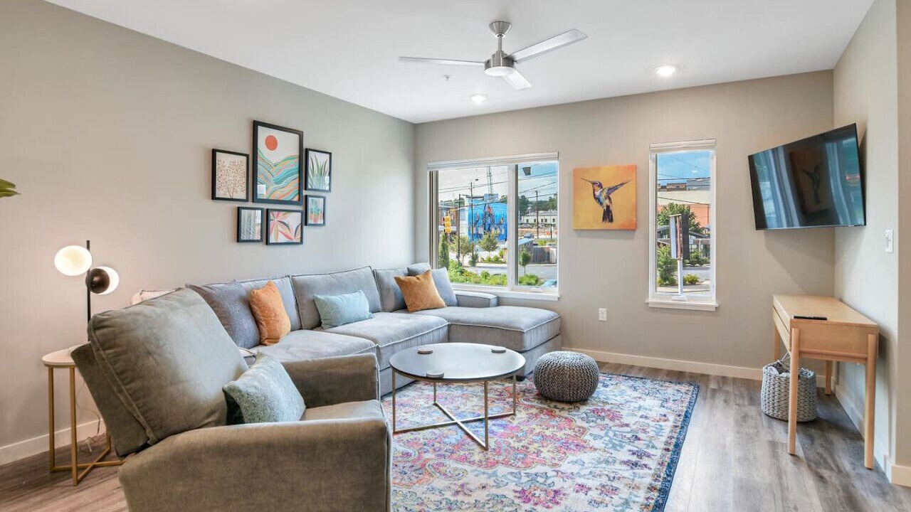 Photo of Livingroom in Asheville
