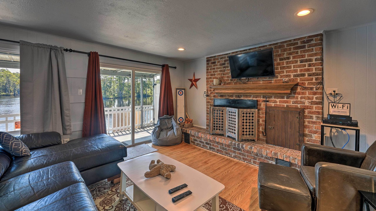 Photo of Bedroom in Brices Creek