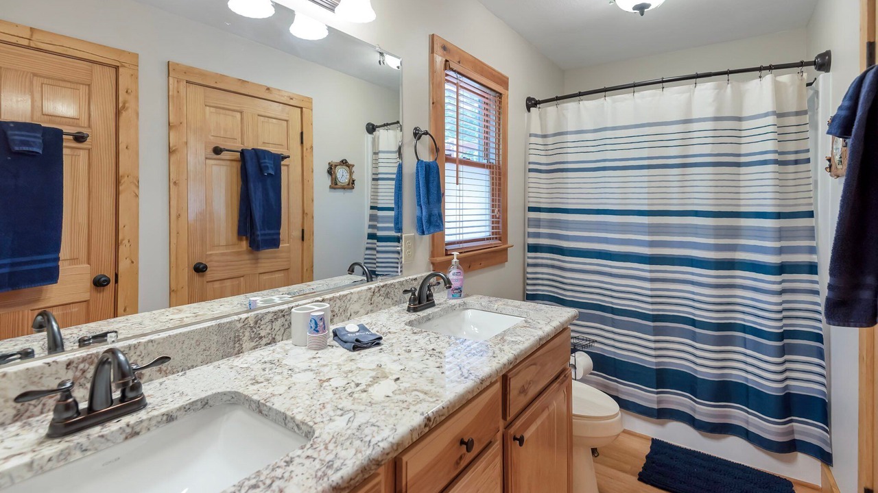 Photo of Bathroom in Todd