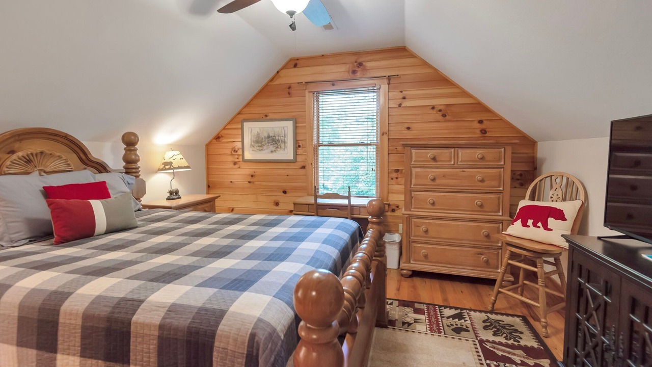 Photo of Bedroom in Todd