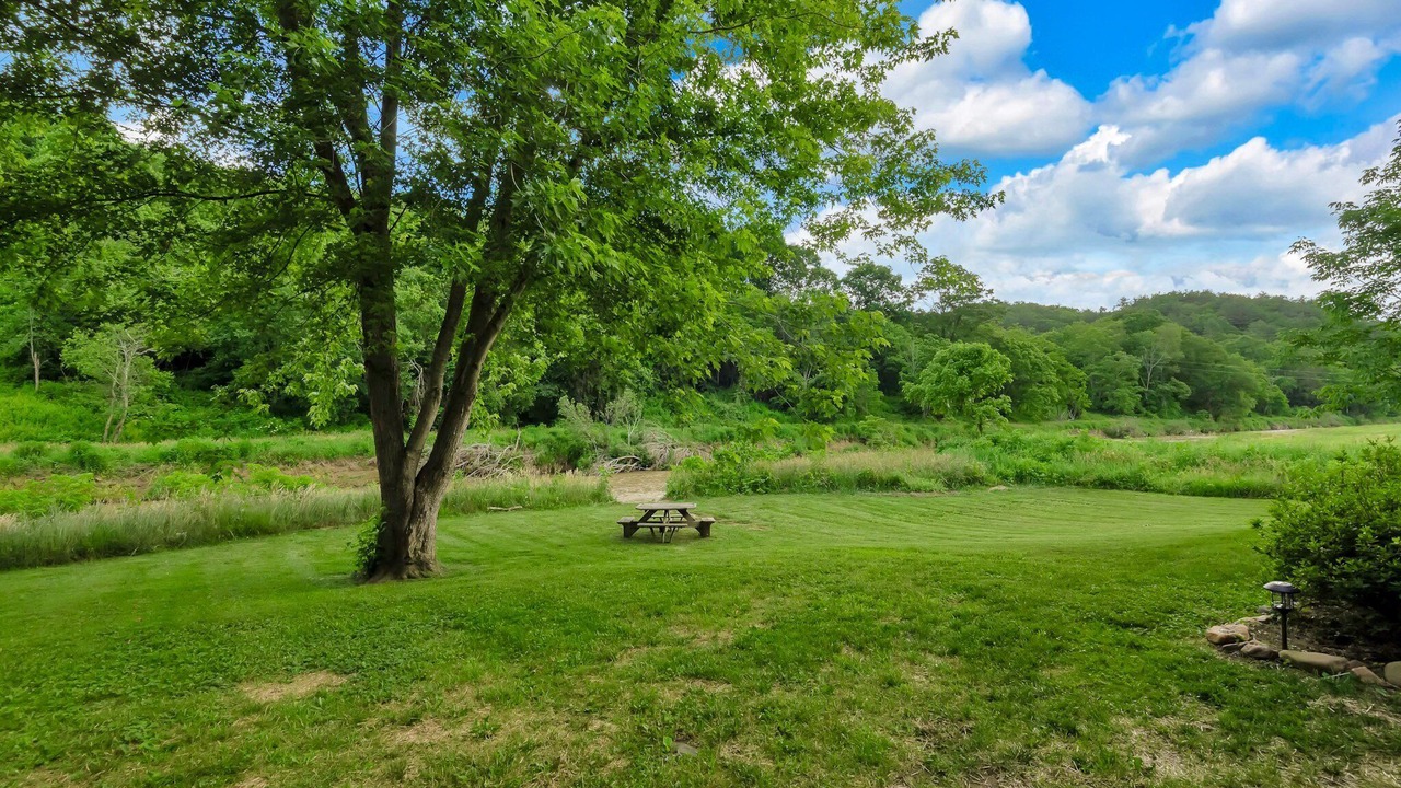 Photo of Outdoor in Todd
