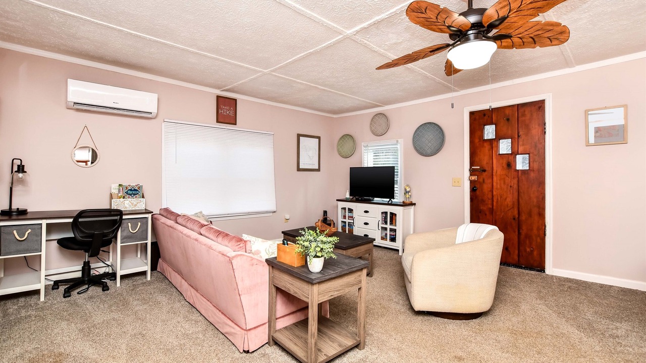 Photo of Livingroom in Marietta