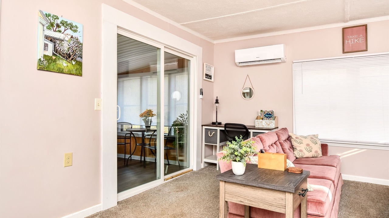 Photo of Livingroom in Marietta