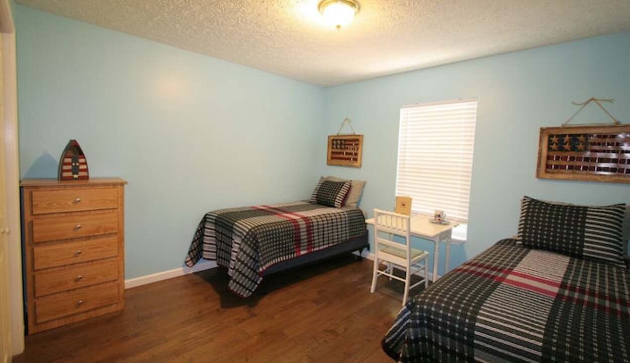 Photo of Bedroom in Crossville