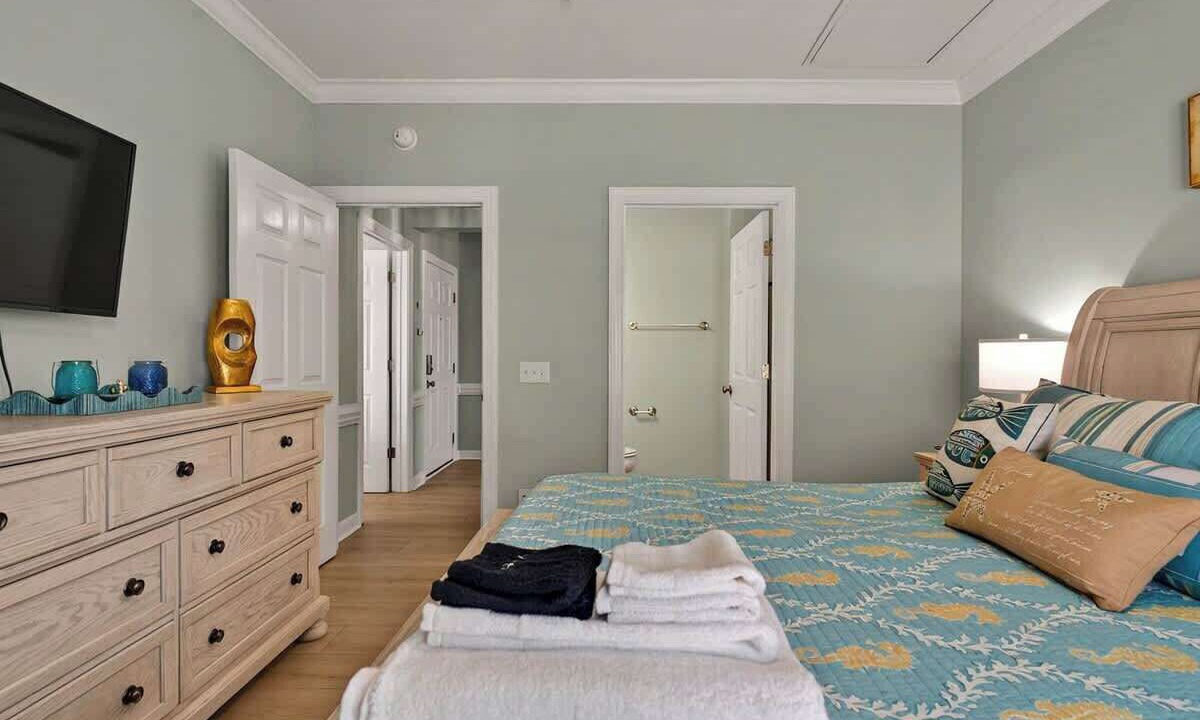 Photo of Bedroom in Ocean Isle Beach