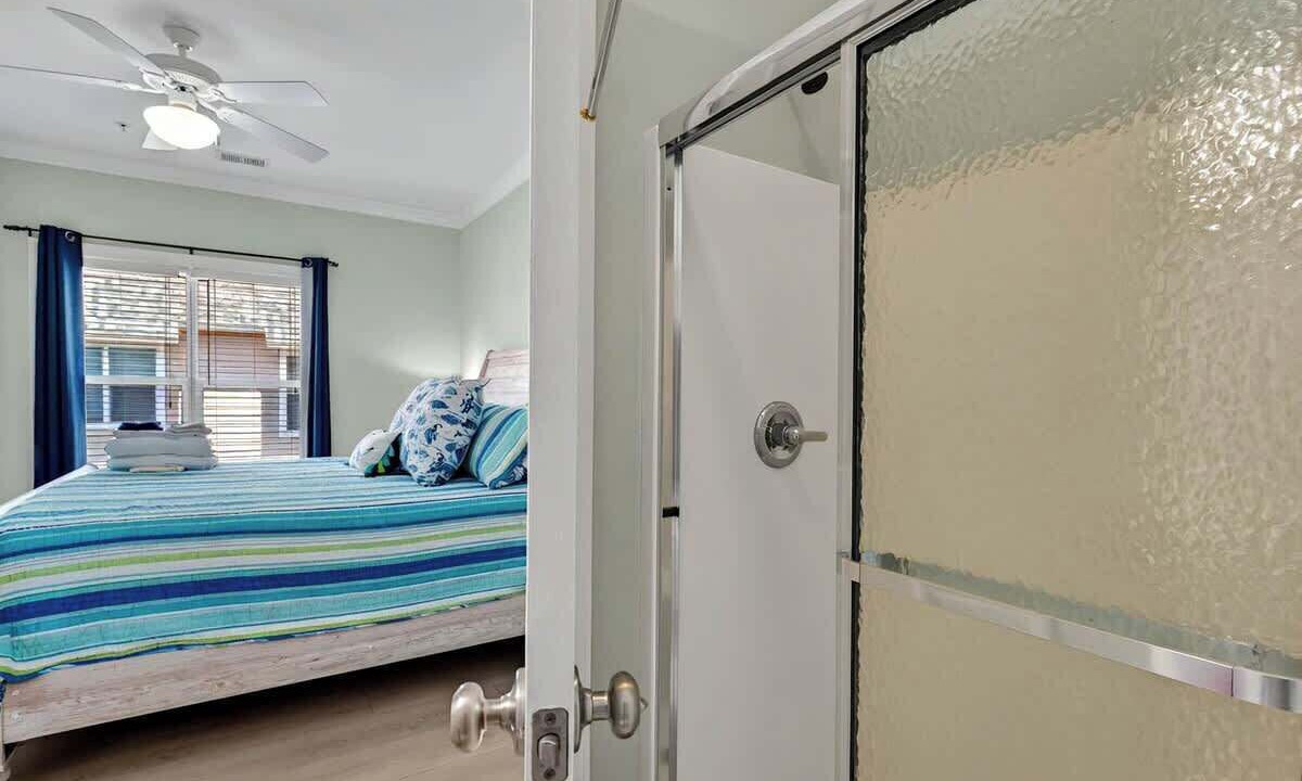 Photo of Bedroom in Ocean Isle Beach