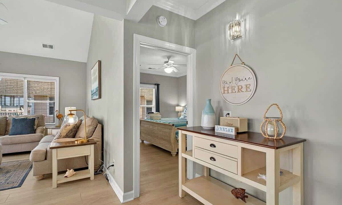 Photo of Livingroom in Ocean Isle Beach