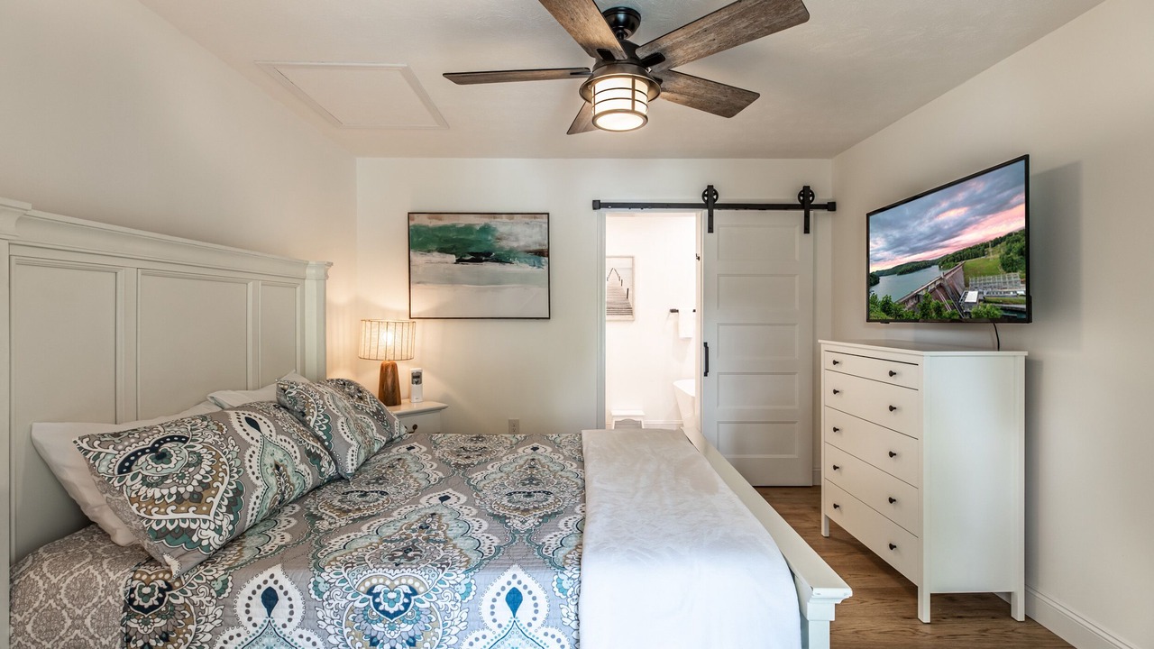 Photo of Bedroom in Big Creek