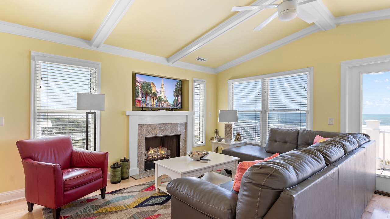 Photo of Livingroom in Holden Beach