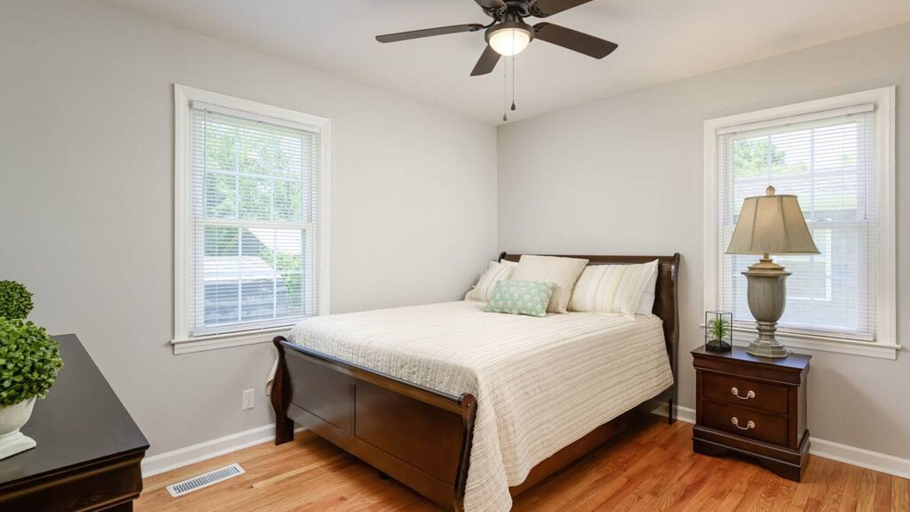 Photo of Bedroom in Lupton City