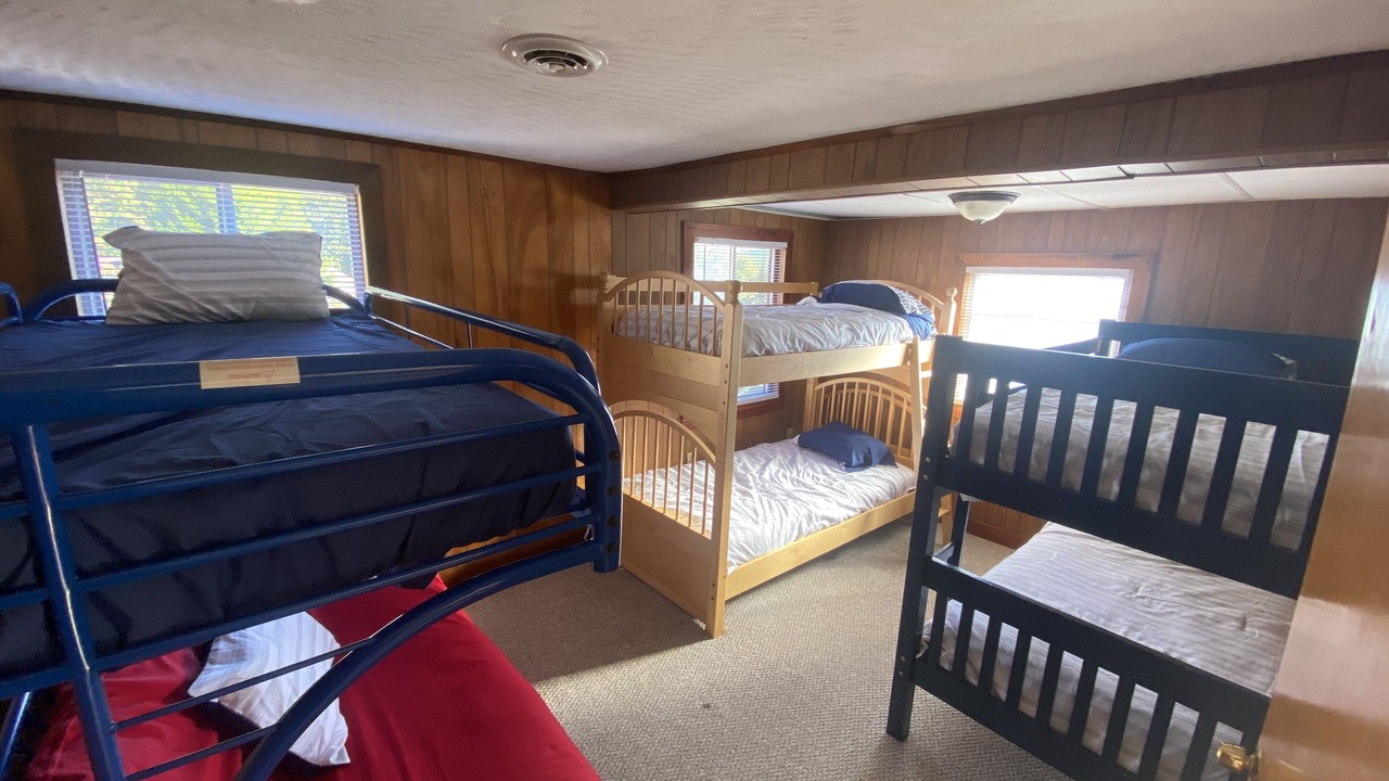 Photo of Bedroom in Bee Spring