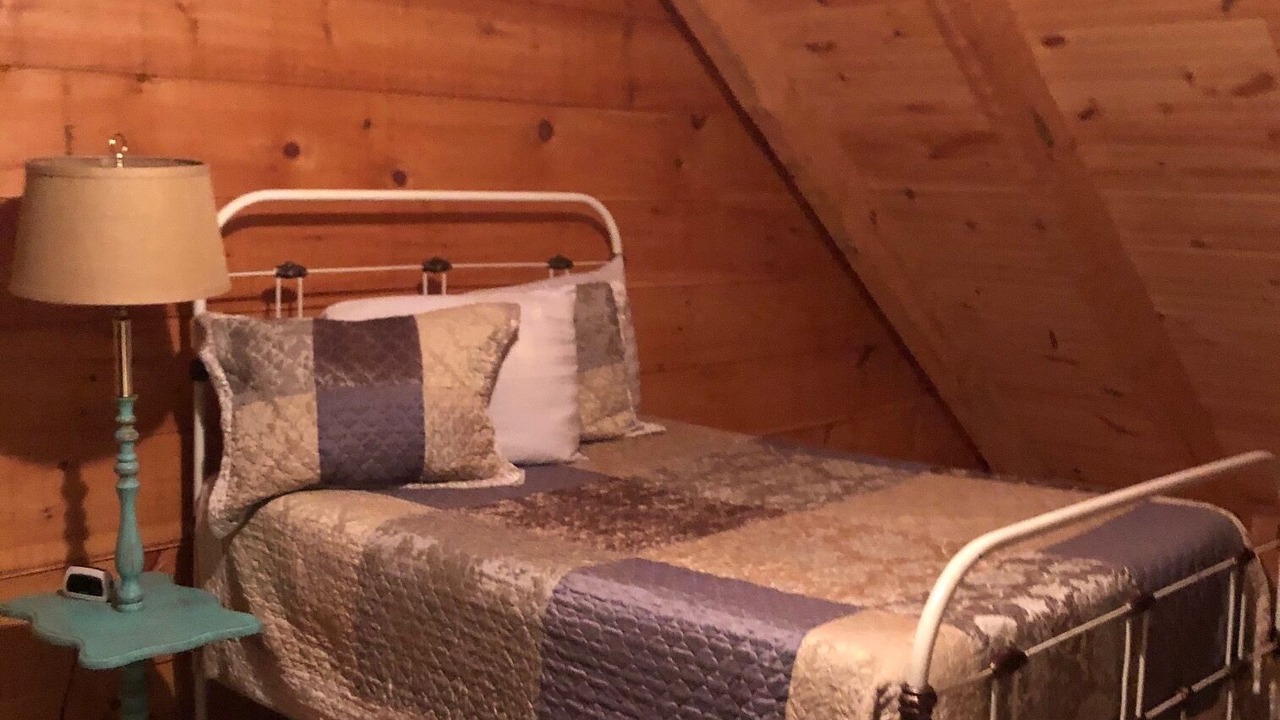 Photo of Bedroom in Oneida