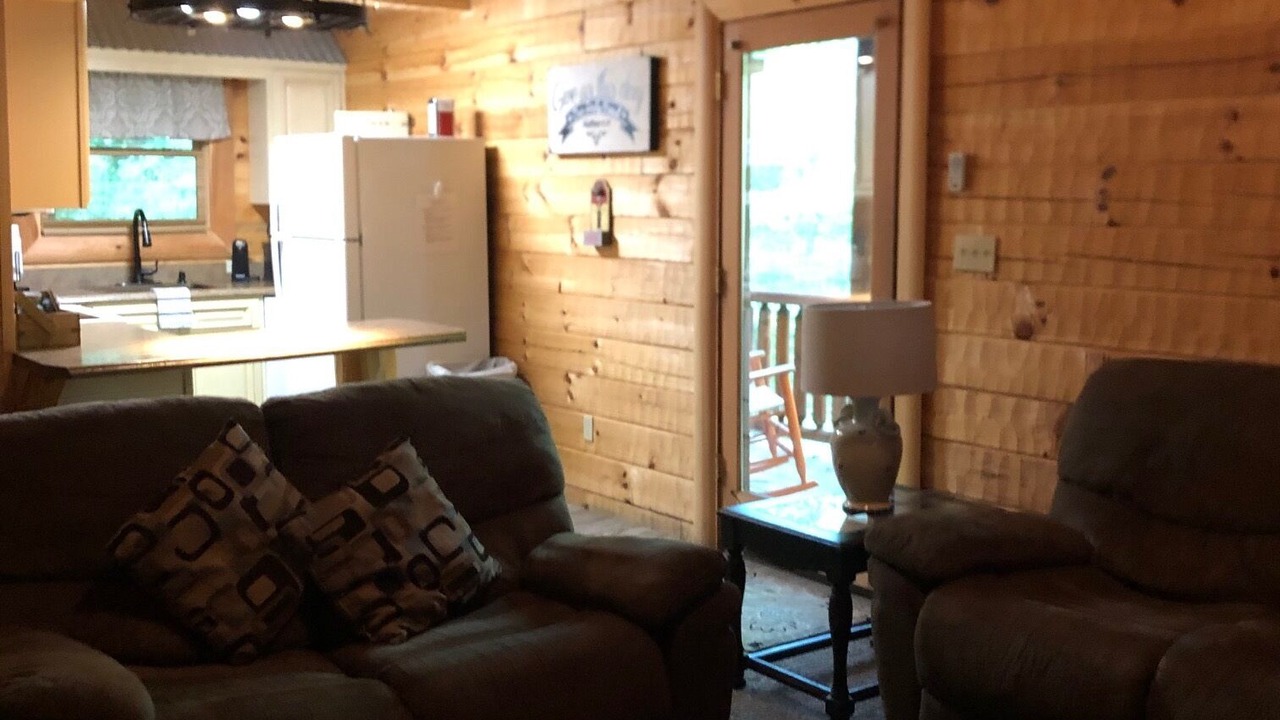 Photo of Livingroom in Oneida