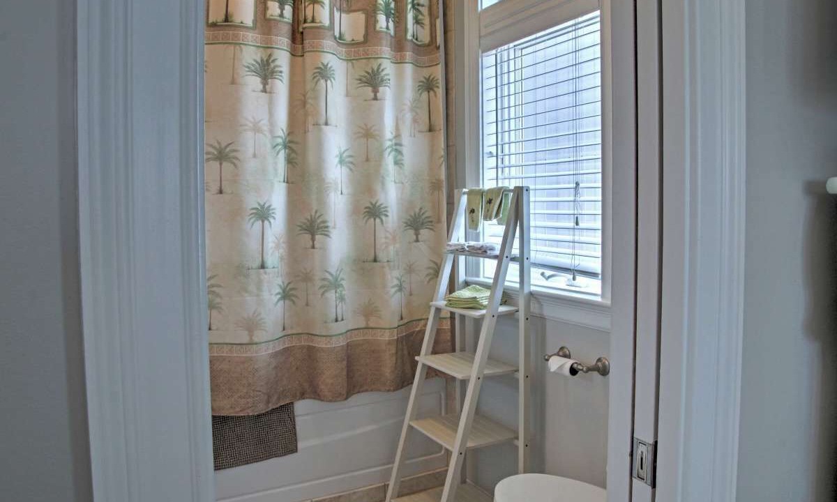 Photo of Bathroom in Carolina Beach