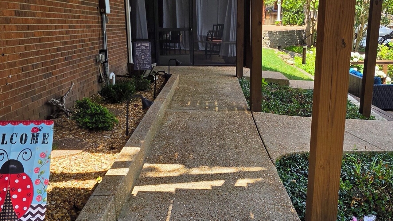 Photo of Outdoor in Hendersonville
