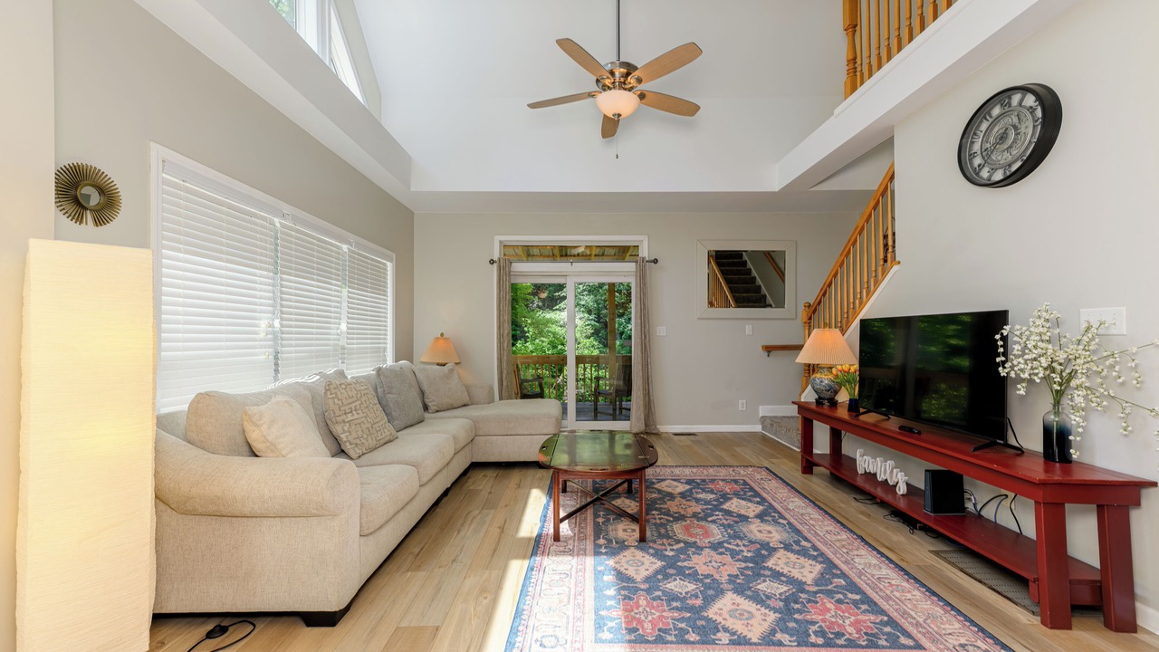 Photo of Livingroom in Sylva