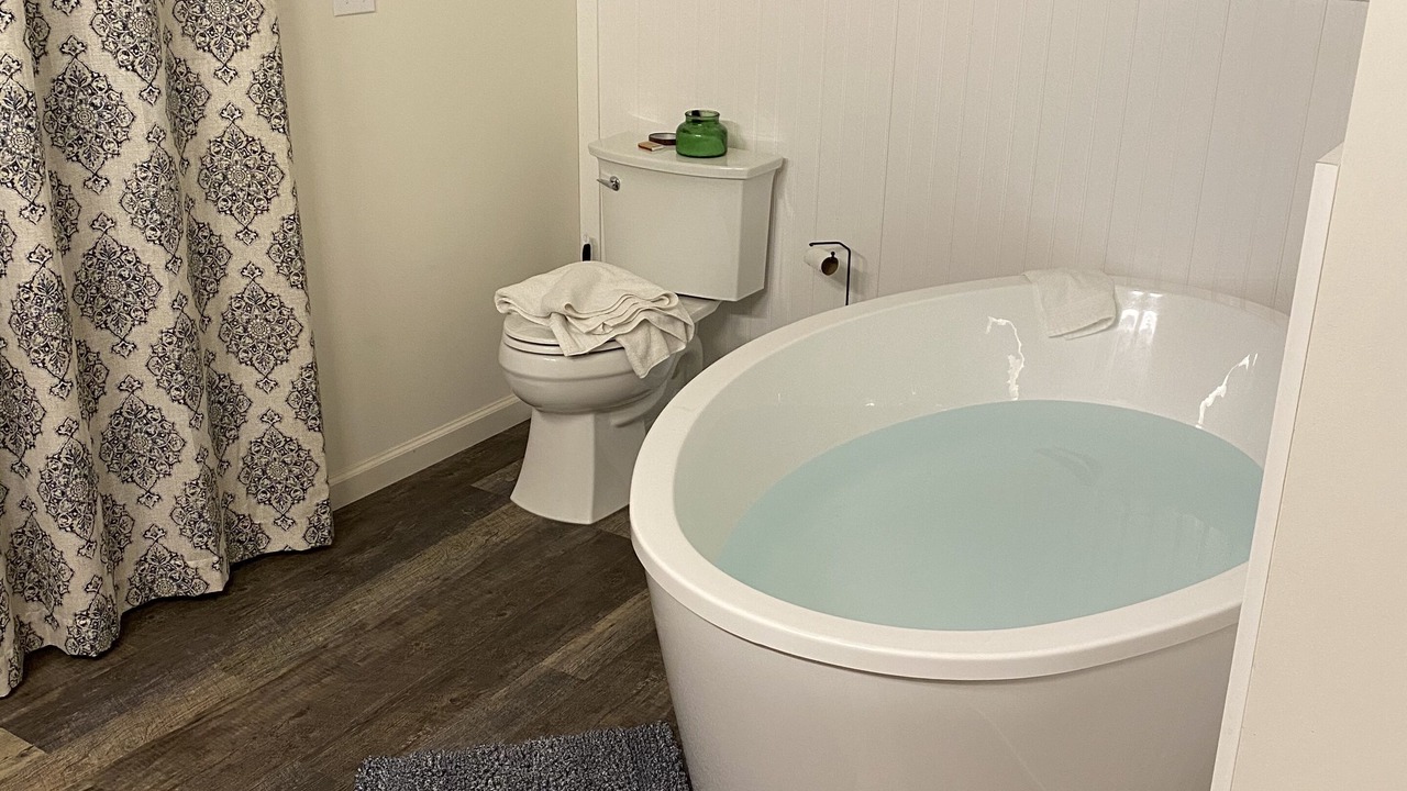 Photo of Bathroom in Frank
