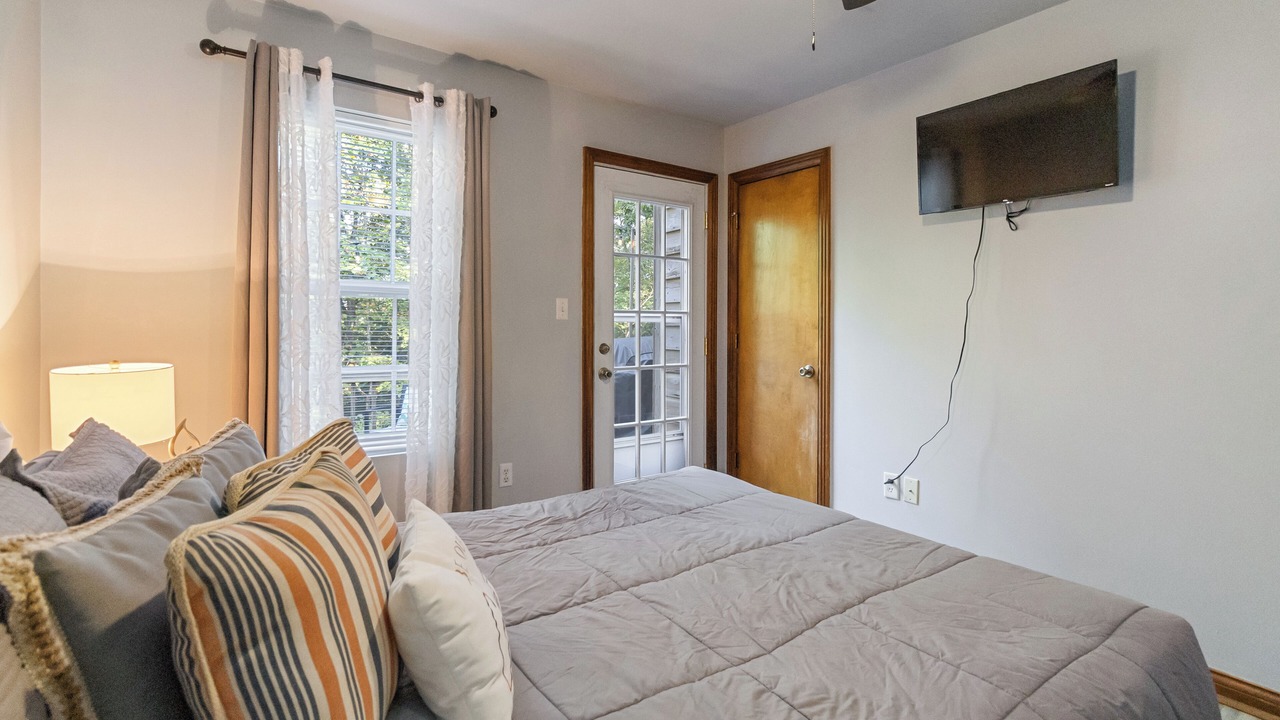Photo of Bedroom in Sloans Valley