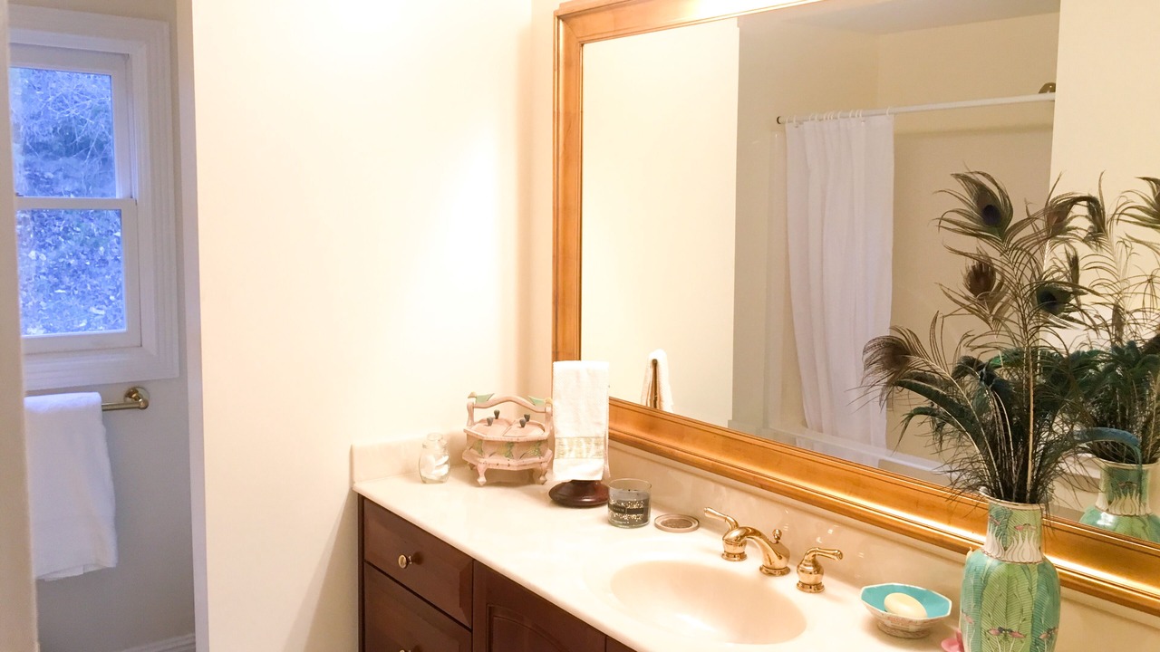 Photo of Bathroom in Bardstown
