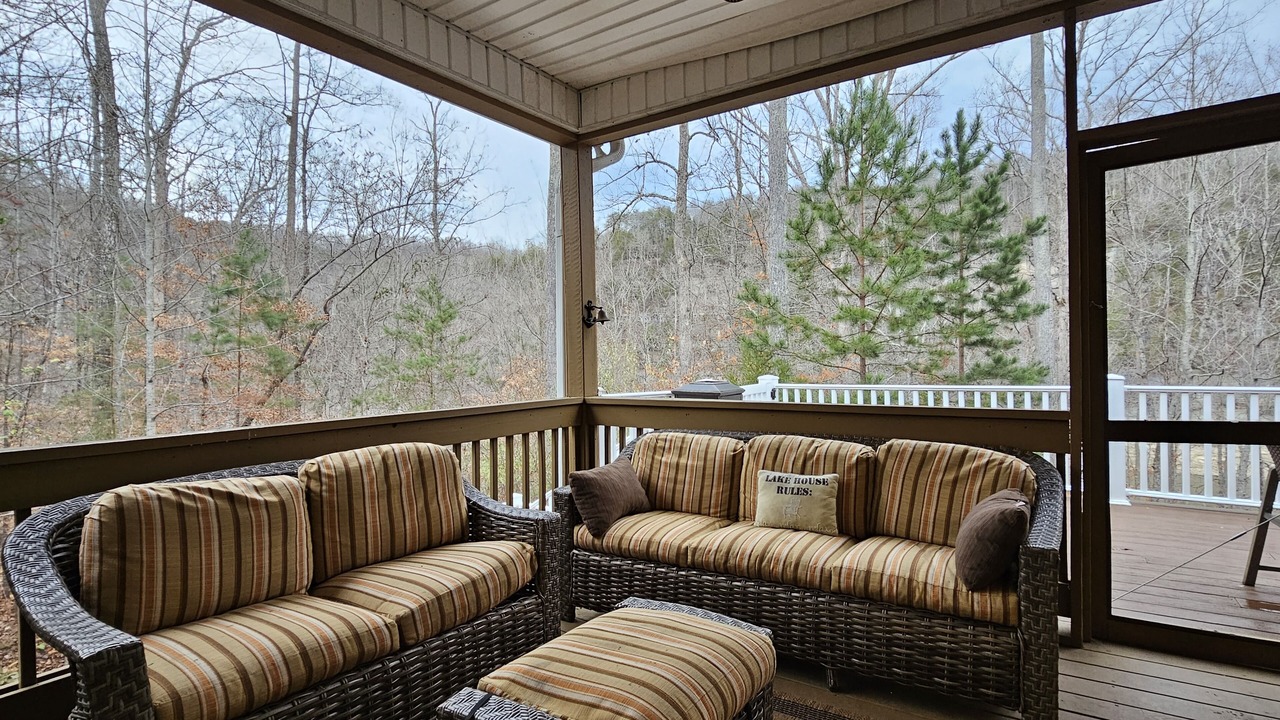 Photo of Livingroom in Sloans Valley