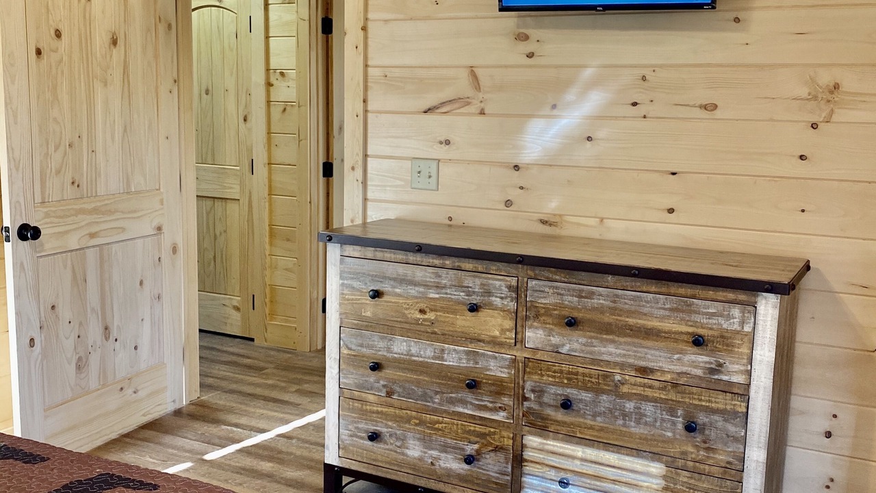 Photo of Bedroom in Bryson City