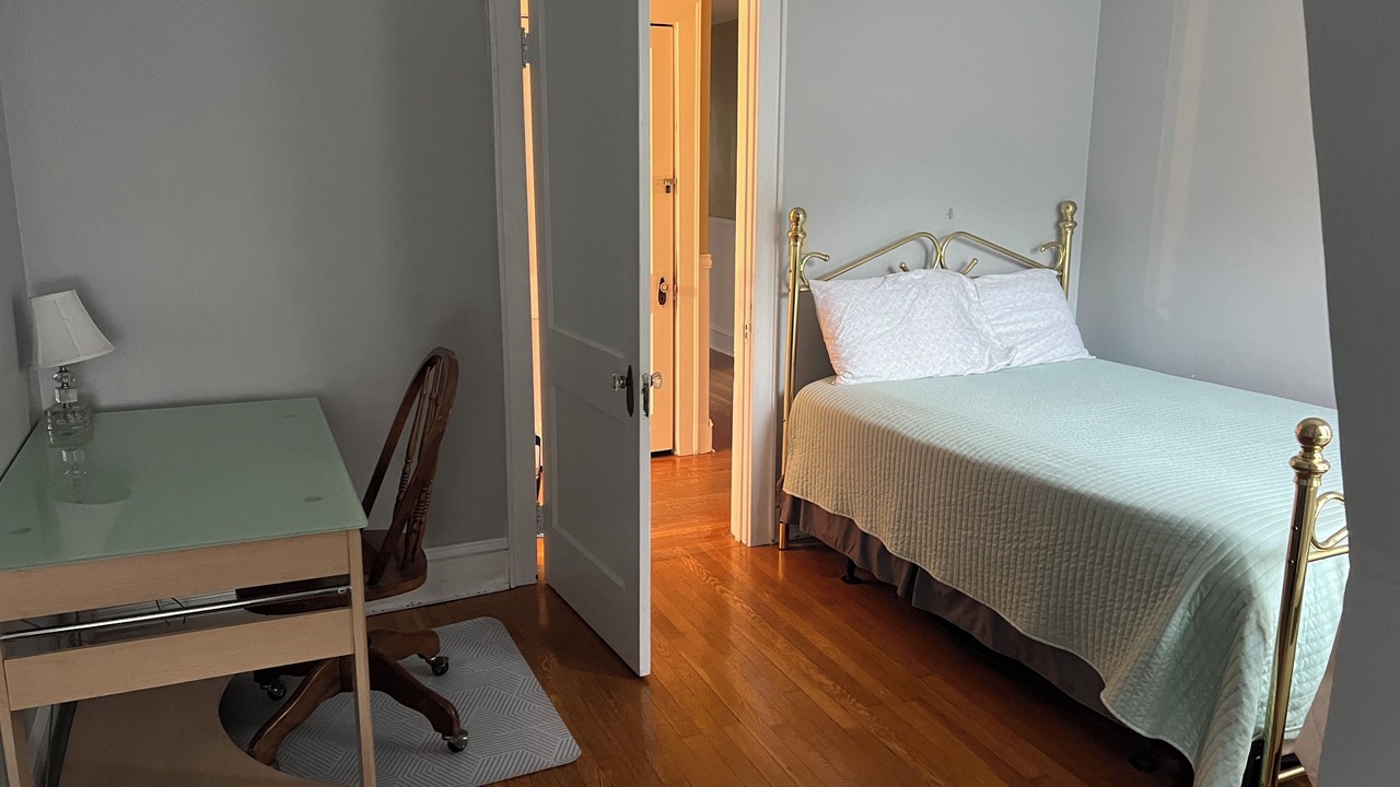 Photo of Bedroom in Blue Jay