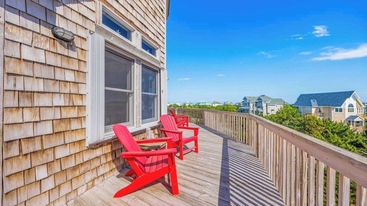 Photo of Outdoor in Waves