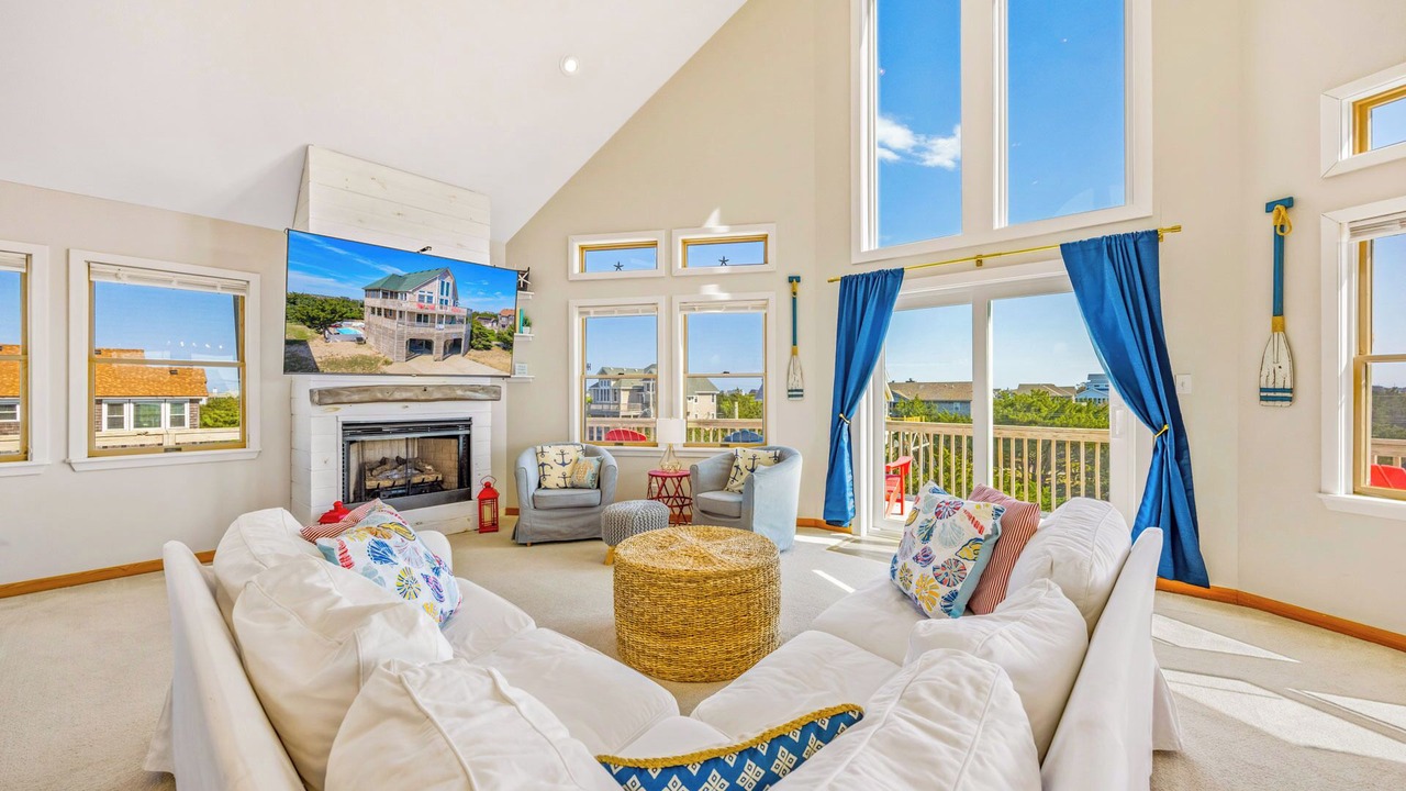 Photo of Livingroom in Waves