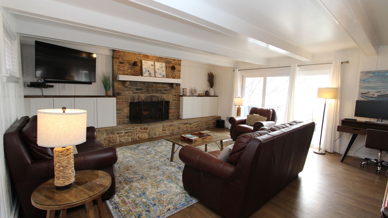 Photo of Livingroom in Goodview