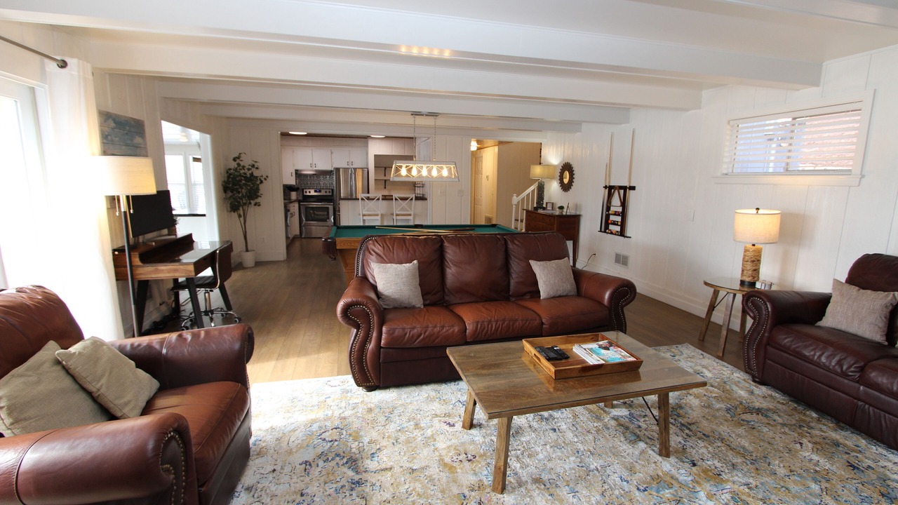 Photo of Livingroom in Goodview