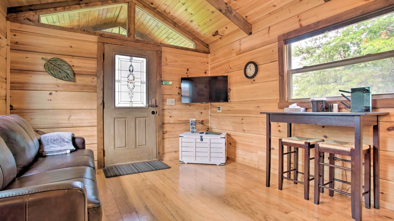 Photo of Bedroom in Mill Spring