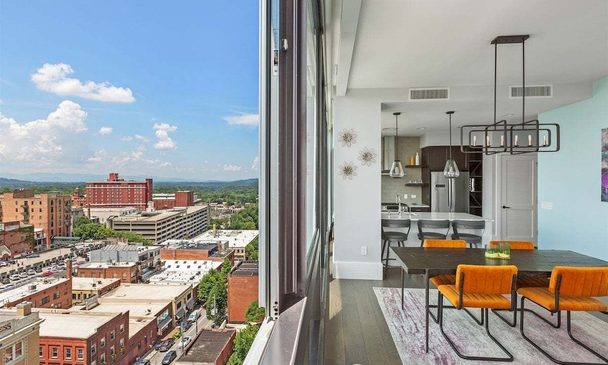 Photo of Bedroom in Downtown Asheville