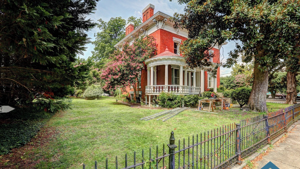 Photo of Outdoor in Petersburg