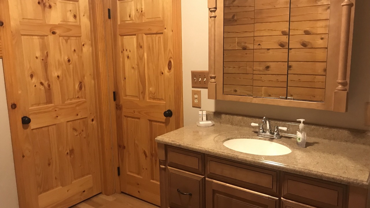 Photo of Bathroom in La Follette