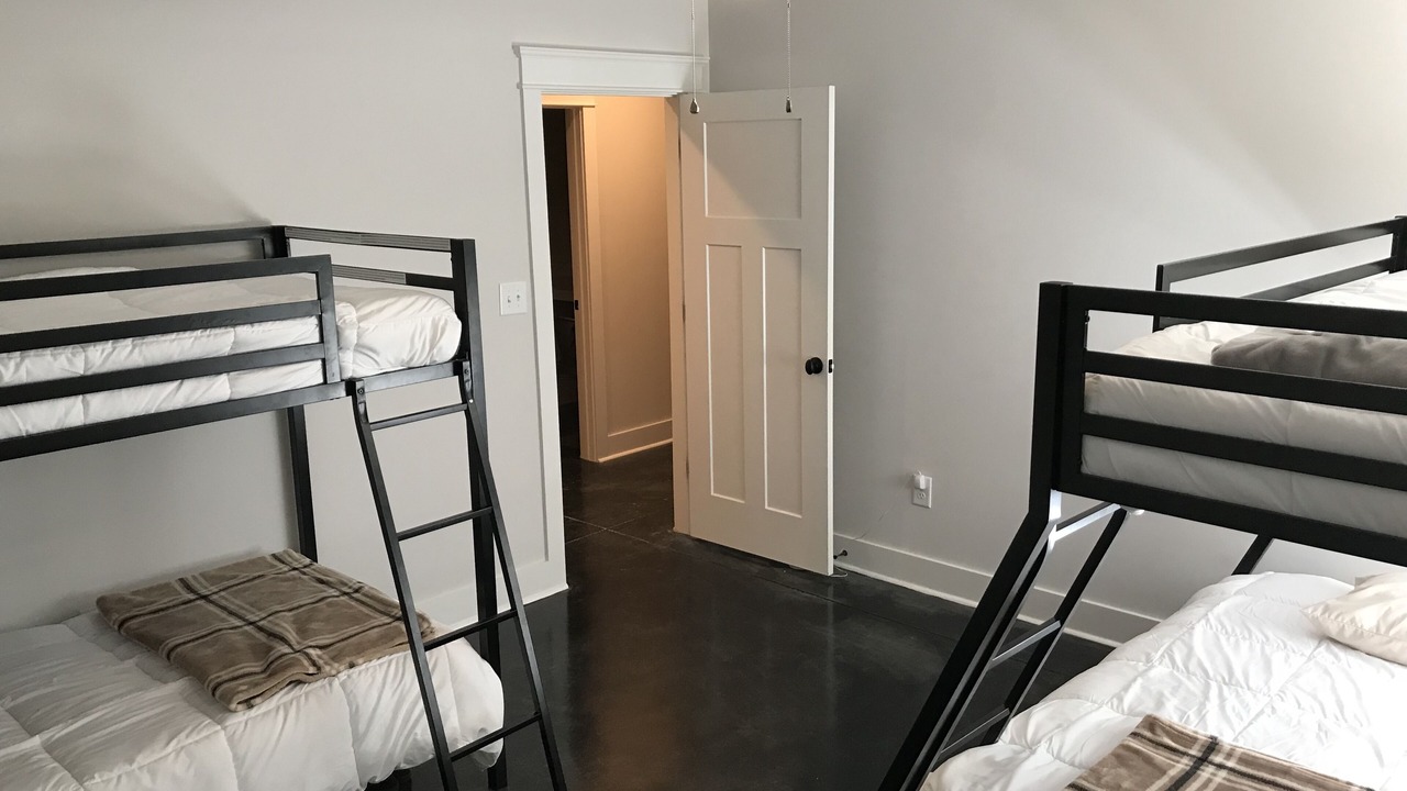 Photo of Bedroom in Semora