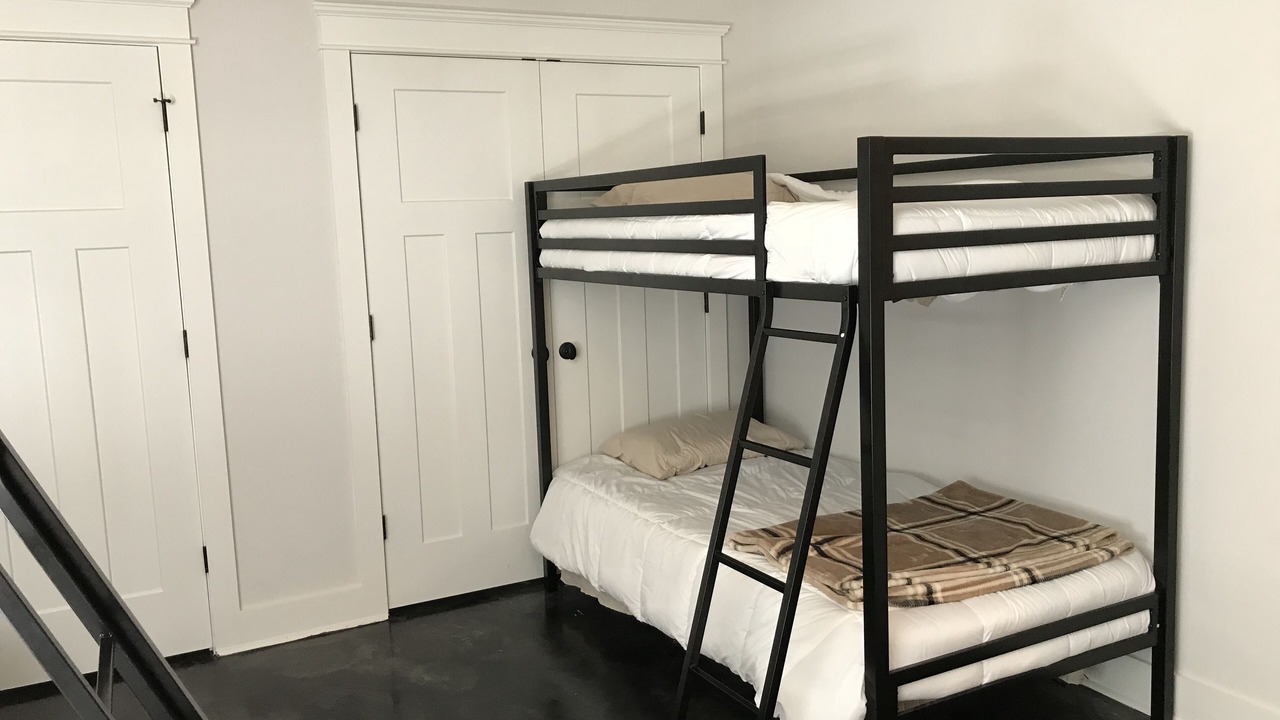 Photo of Bedroom in Semora