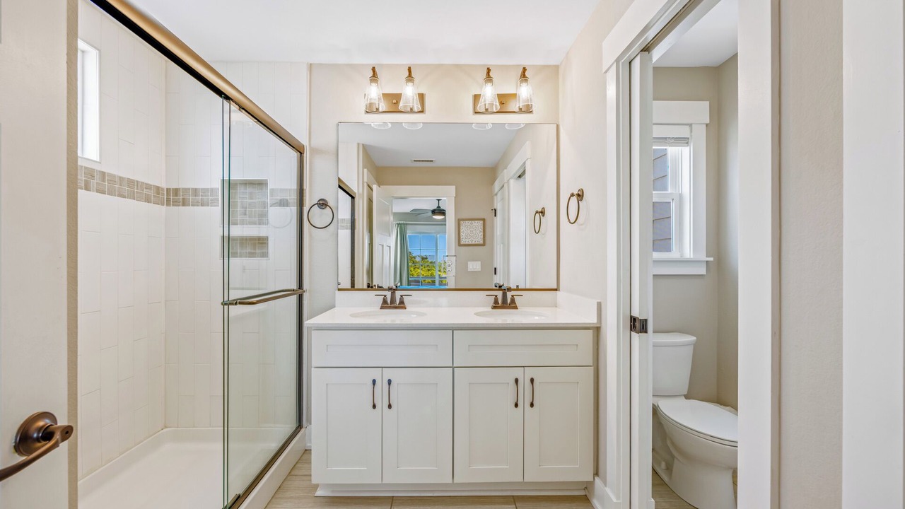 Photo of Bathroom in Salvo