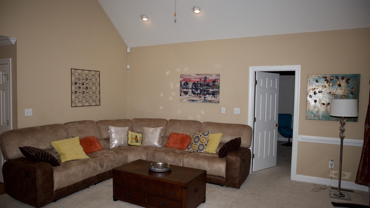 Photo of Livingroom in Winterville