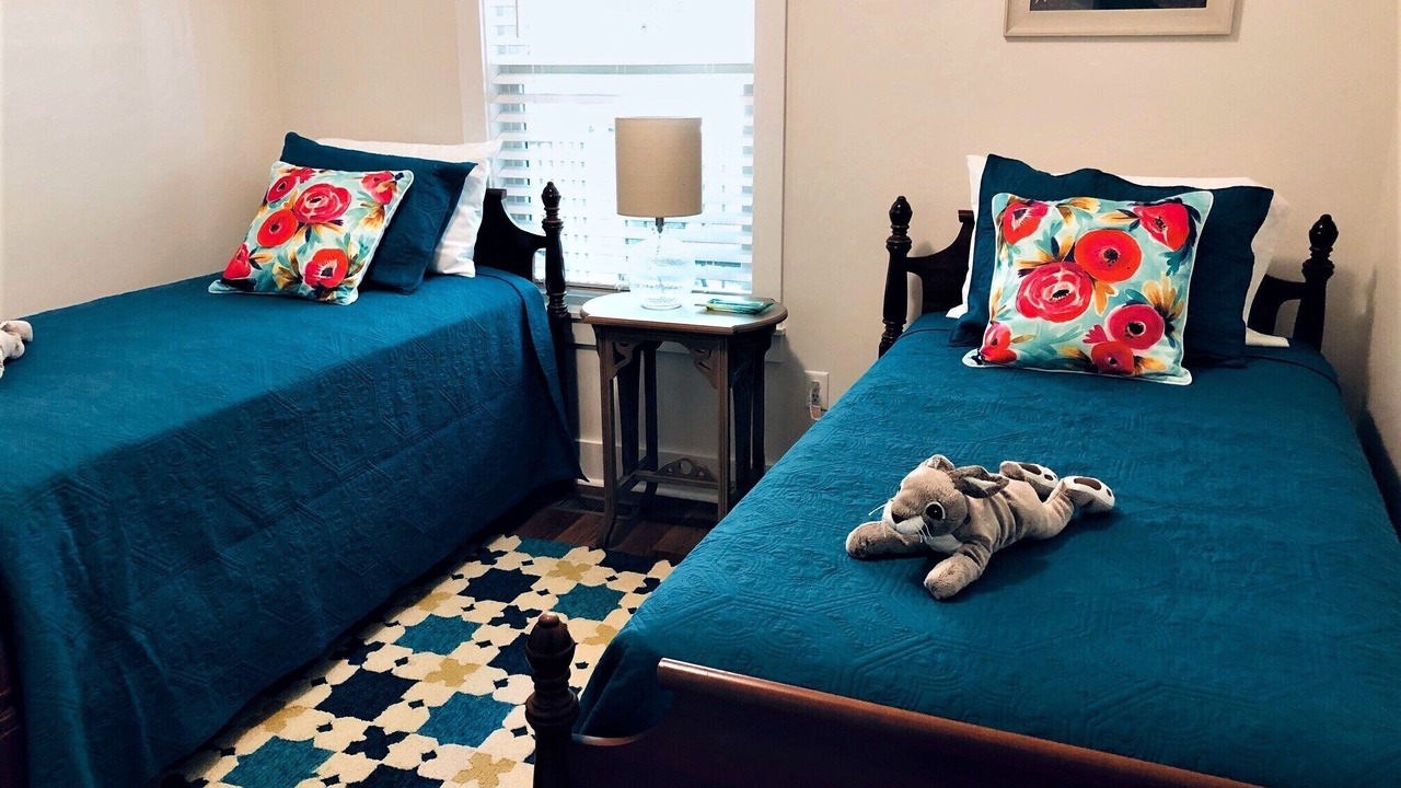 Photo of Bedroom in Arden