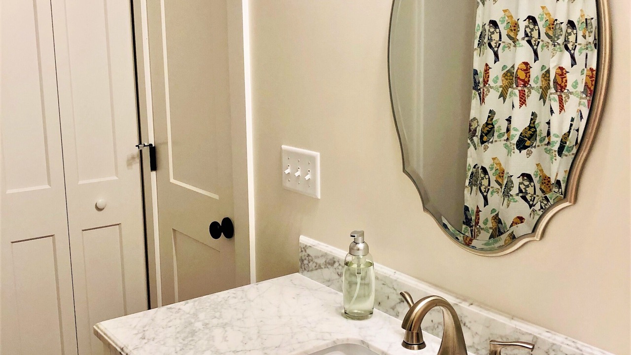 Photo of Bathroom in Arden