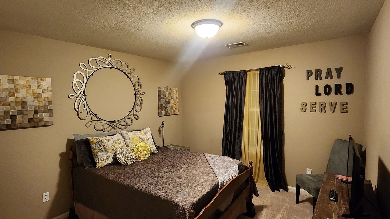 Photo of Bedroom in Greer