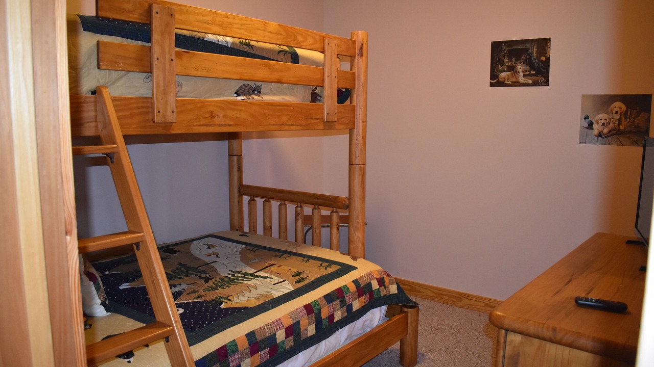 Photo of Bedroom in Sloans Valley