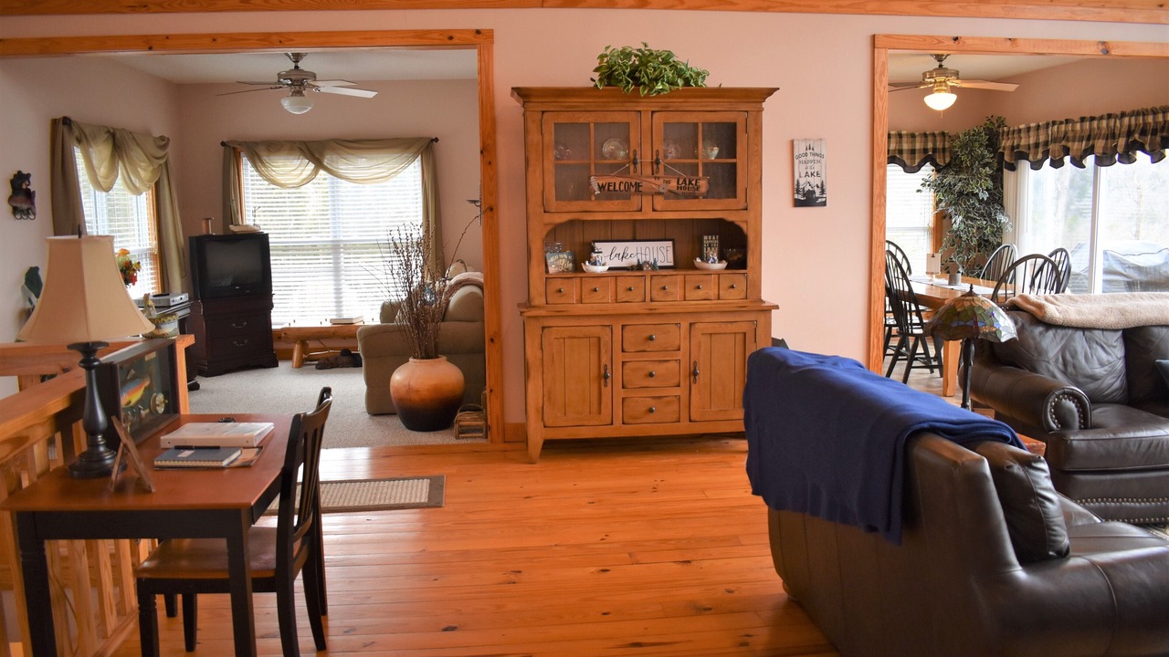 Photo of Livingroom in Sloans Valley