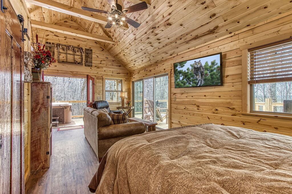 Photo of Bedroom in Smoky Mountains