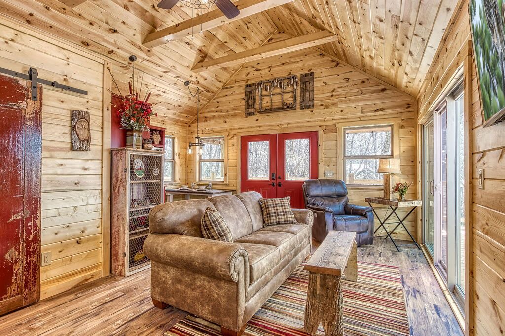 Photo of Livingroom in Smoky Mountains