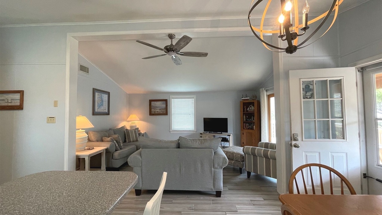 Photo of Livingroom in Avon
