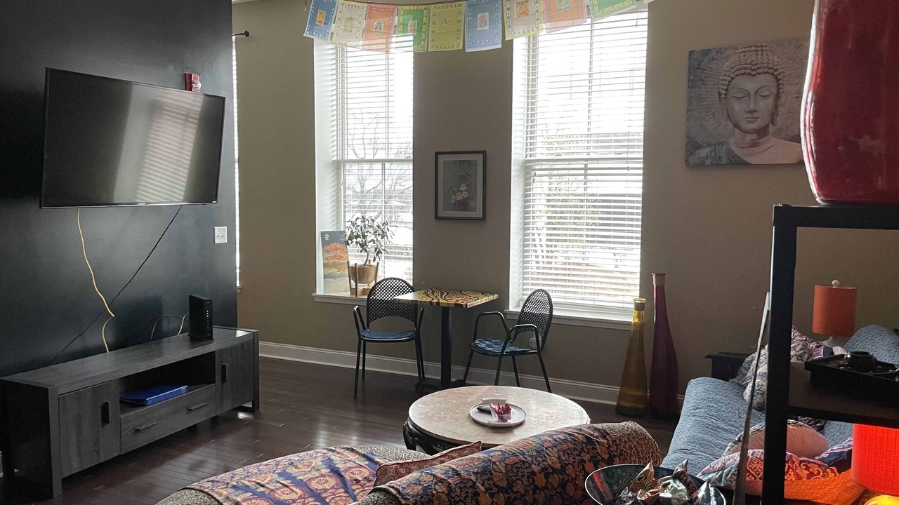 Photo of Livingroom in Downtown Knoxville